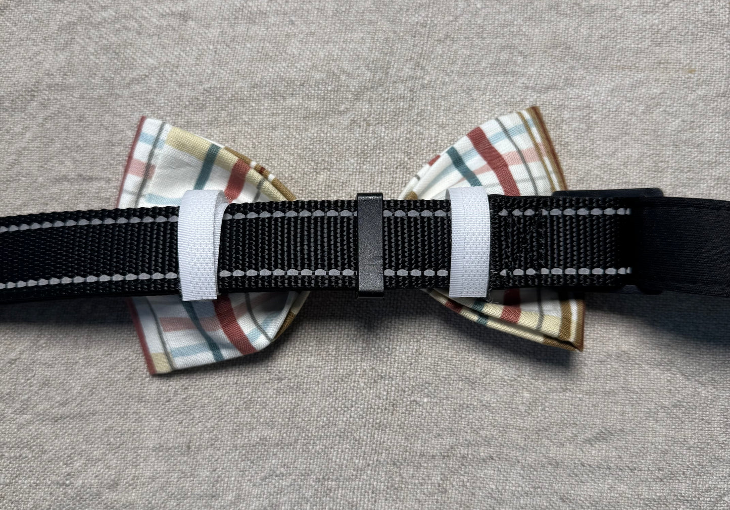Light Fall Plaid Bow Tie
