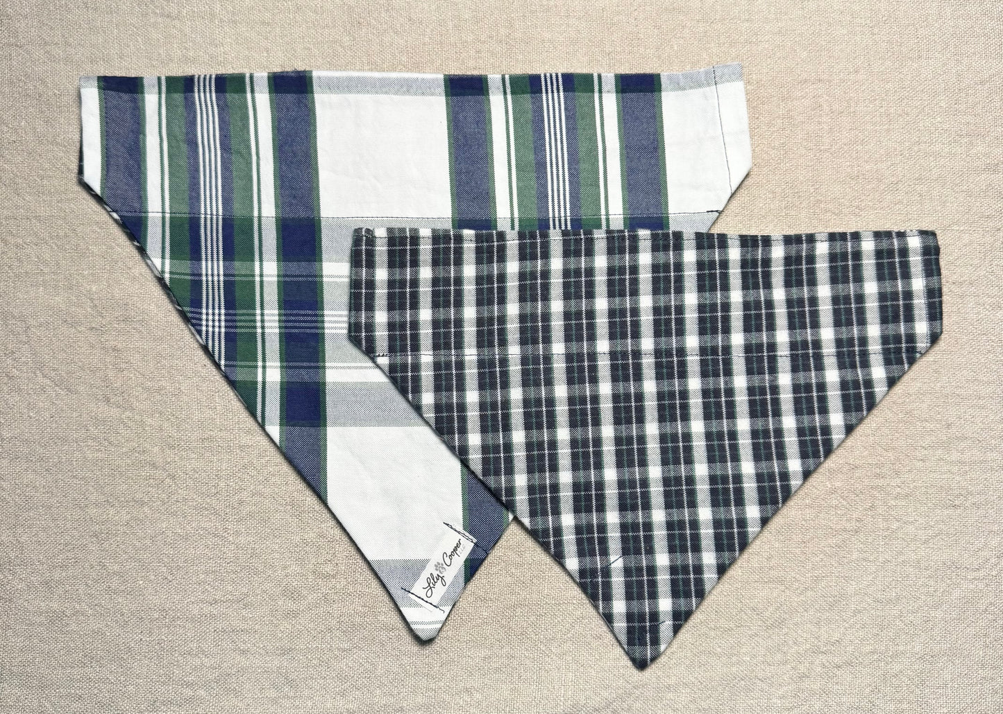 White, Navy & Green Plaid