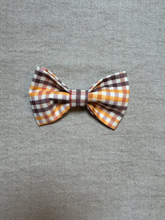 Fall check bow tie